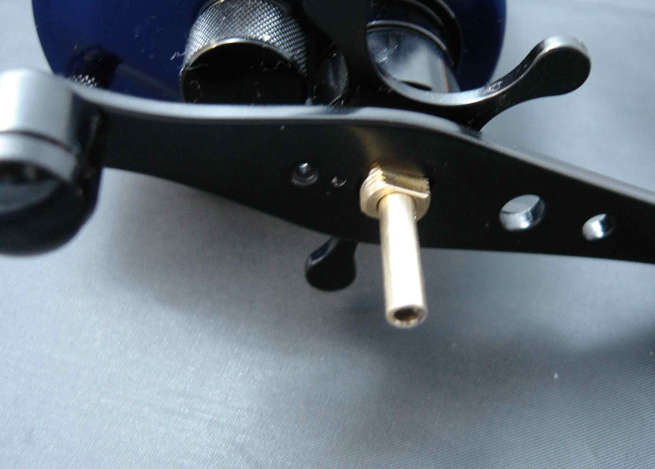 Breakaway_spacer_shaft