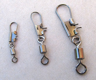 Black American snap swivel with lock clip